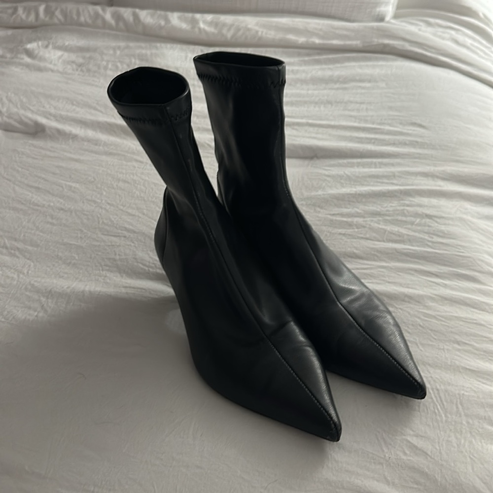 Zara black pointy toe little heel slip on booty size 36